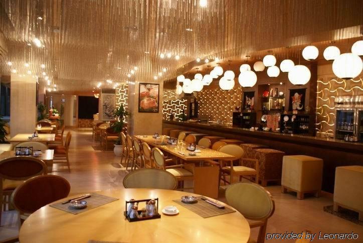 New Century Grand Hotel Kaifeng Restaurant bilde
